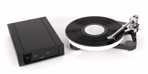 REGA NAIA platenspeler