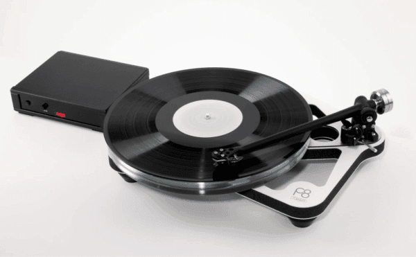 REGA PLANAR 8 APHETA3 MC wit platenspeler