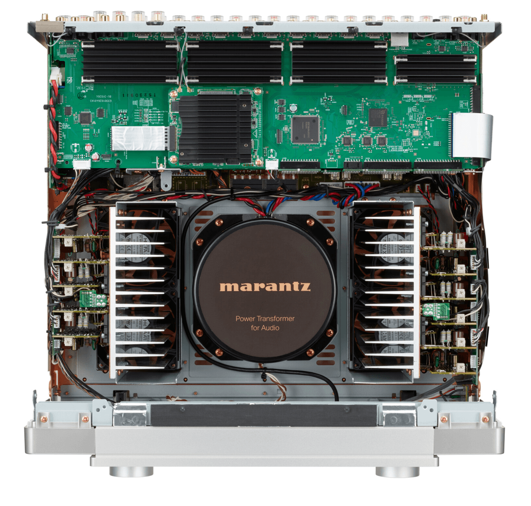 Marantz CINEMA 30 zilver Surround Versterker
