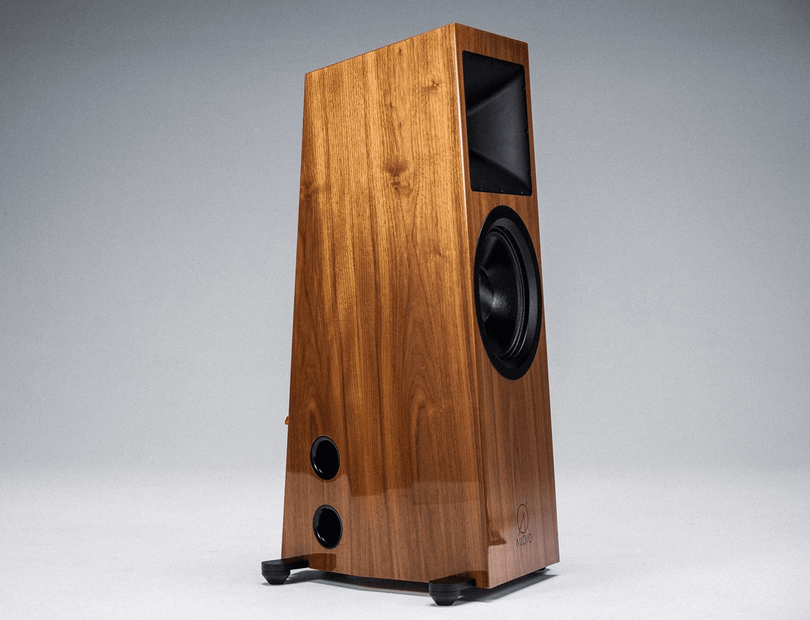 O Audio Icon 12 walnoot luidspreker
