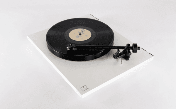 REGA PLANAR 1 Plus platenspeler