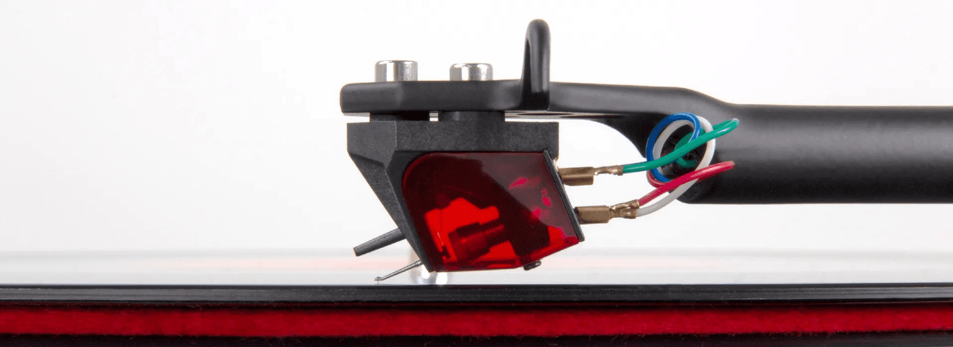 REGA PLANAR 6 met Ania PRO MC platenspeler