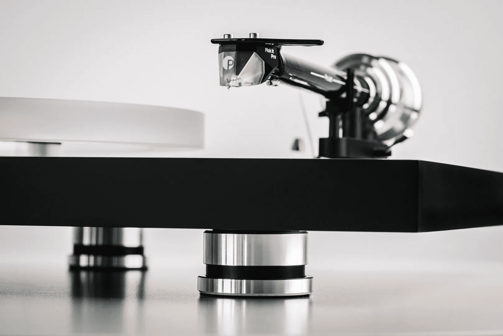 Pro-Ject DEBUT REFERENCE 10 zwart platenspeler