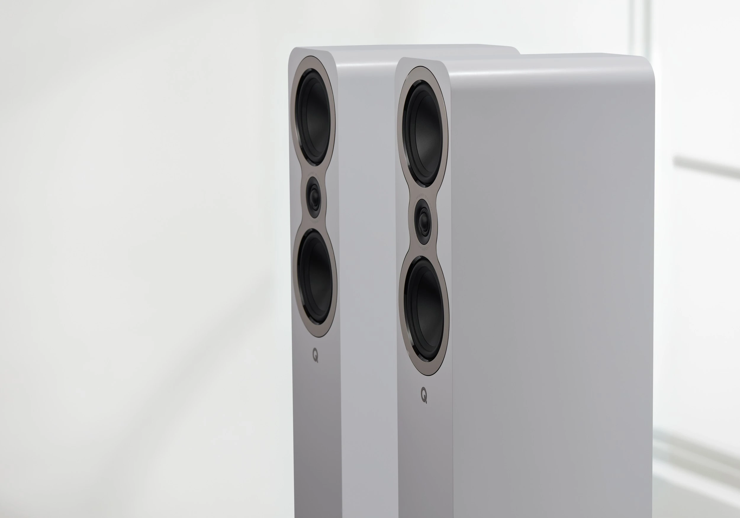 Q-acoustics Q 3040 c wit luidspreker